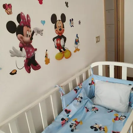 Appartement House By The