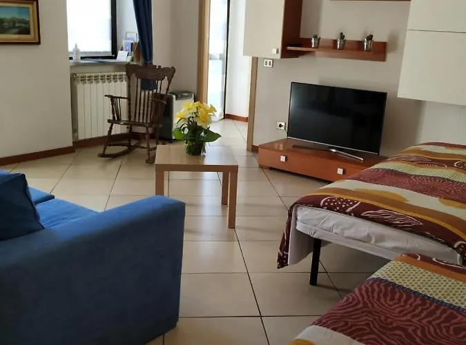 Apartamento House By The