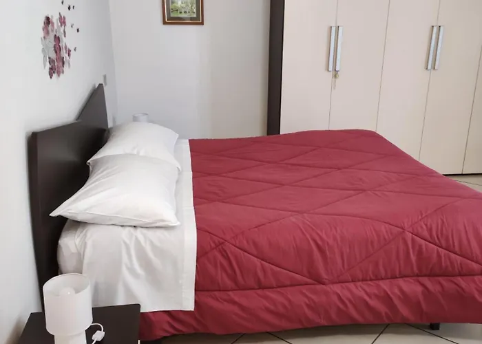 House By The Apartamento Arona